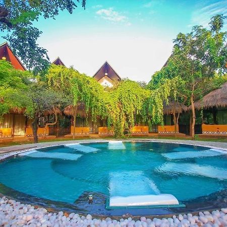 Aswadduma Hotel Dambulla Exterior foto