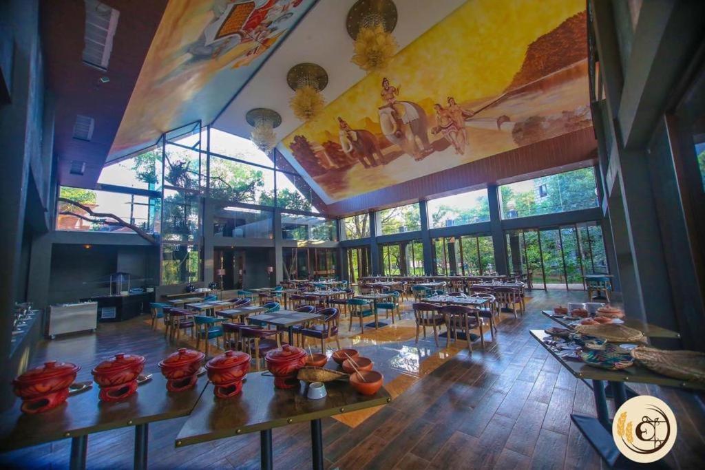 Aswadduma Hotel Dambulla Exterior foto